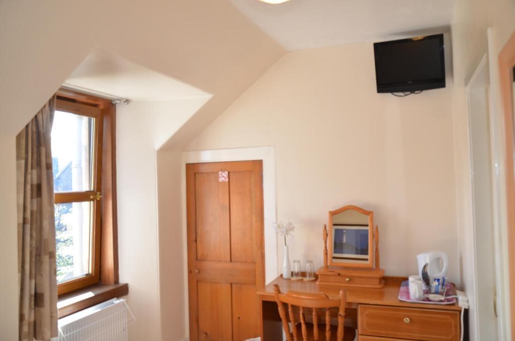 The Quaich B&B Inverness Room photo